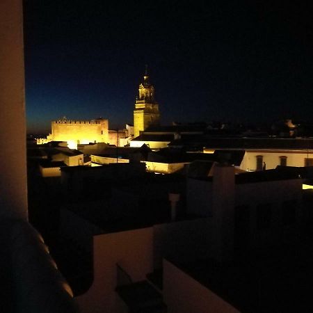 Piso Con Terraza Y Vistas Espectaculares Apartamento Carmona  Exterior foto