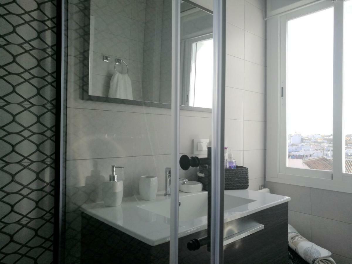 Piso Con Terraza Y Vistas Espectaculares Apartamento Carmona  Exterior foto
