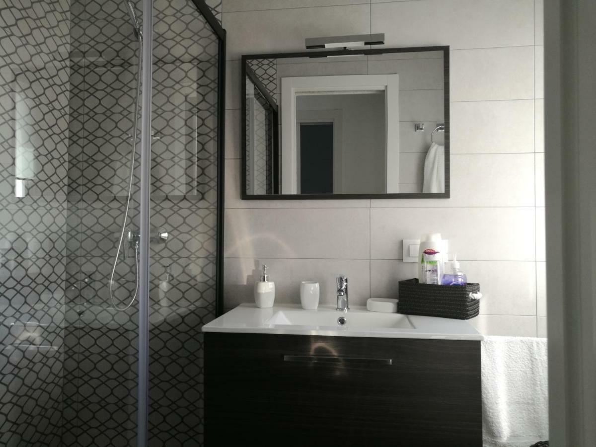 Piso Con Terraza Y Vistas Espectaculares Apartamento Carmona  Exterior foto