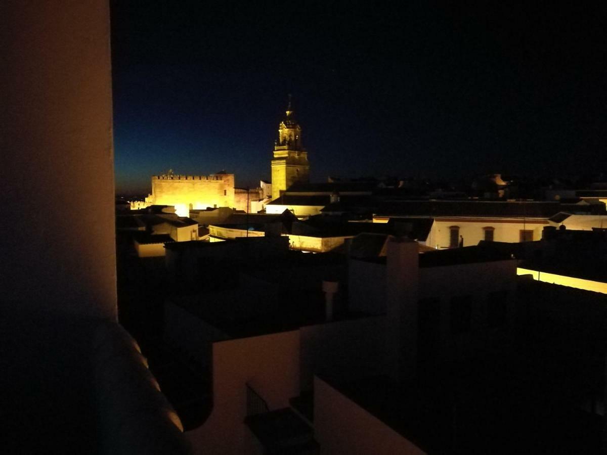 Piso Con Terraza Y Vistas Espectaculares Apartamento Carmona  Exterior foto
